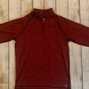 Dry fit, red, 3 quarter zip